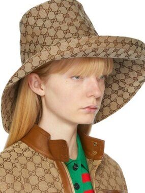 Gucci GG Bucket Hat Monogram Wide Large Brim Beige Canvas Sun Coverage Beach